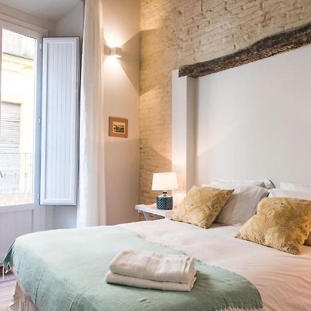 Boutike Apartments Seville Exterior photo